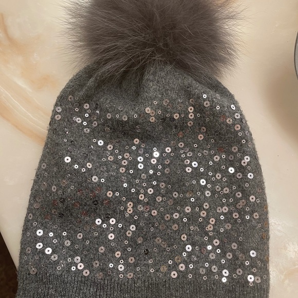 Binie/ hat